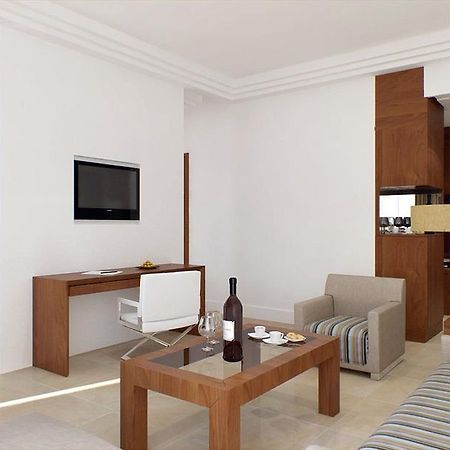 Four Points By Sheraton Tripoli Rom bilde